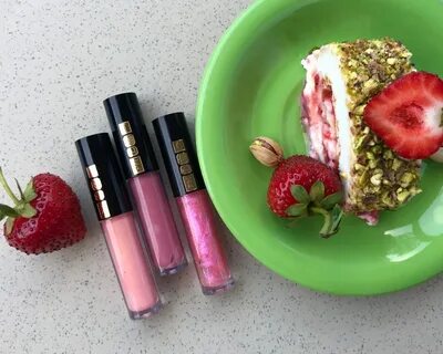 Pat mcgrath labs lust gloss