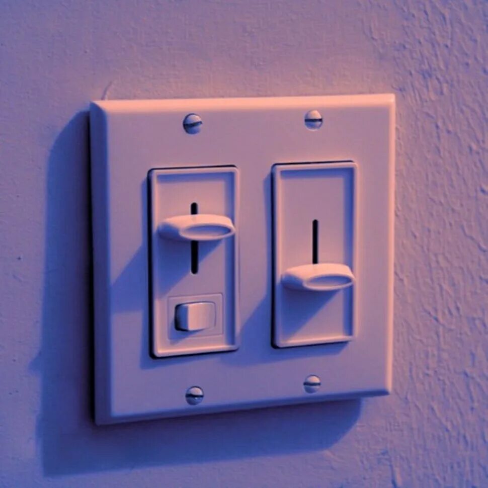 1 light switch. Выключатель для выключателя света. выключатель из пластика. light switch. dimmer switch.