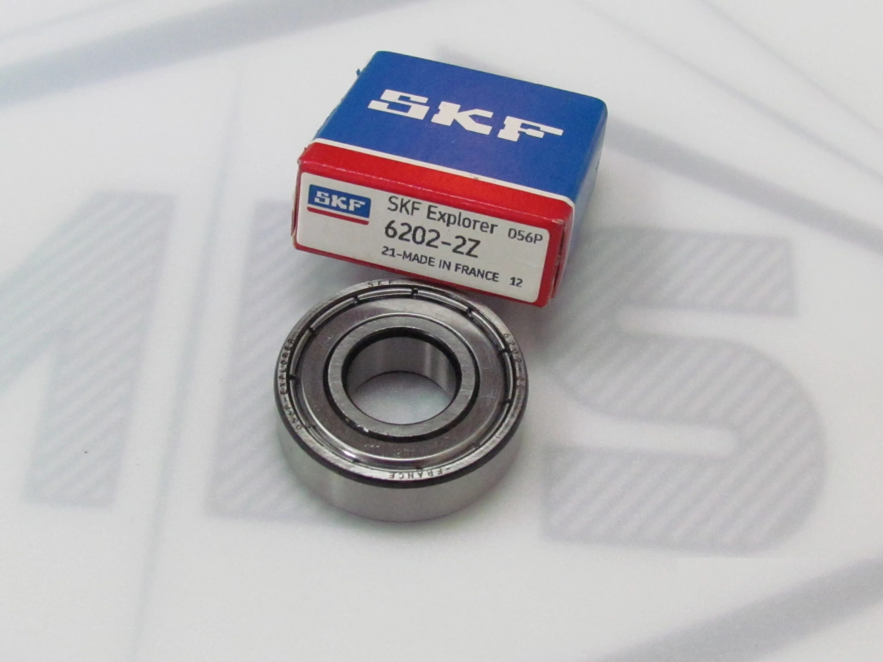 Подшипник 6202 размеры. Подшипник 6202-2z. SKF 6202zz. Подшипник 6202, brg213un. Подшипник для сушильной машины. SKF Explorer 6202-2z Franse.