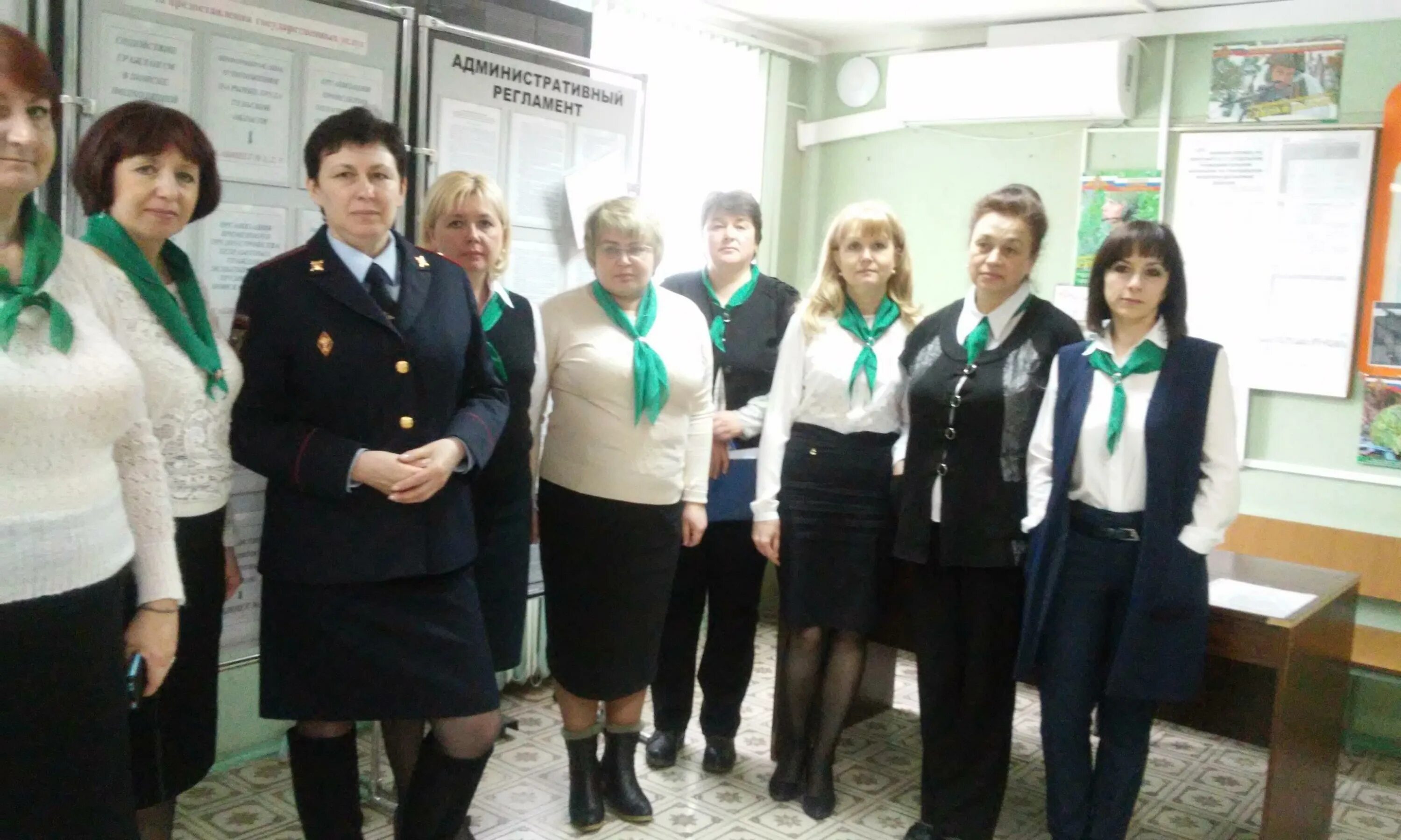 Центр занятости населения богородицк. Сотрудник центра занятости. центр занятости в моргаушах. гу то цзн то. центр занятости лангепас.
