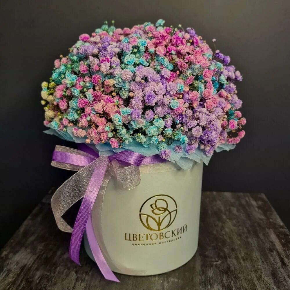 гипсофила в шляпной коробке. гипсофила букет в шляпной коробке. букет гипсофилы в шляпной коробке. букет гипсофил в шляпной коробке. гипсофила в шляпной коробке.