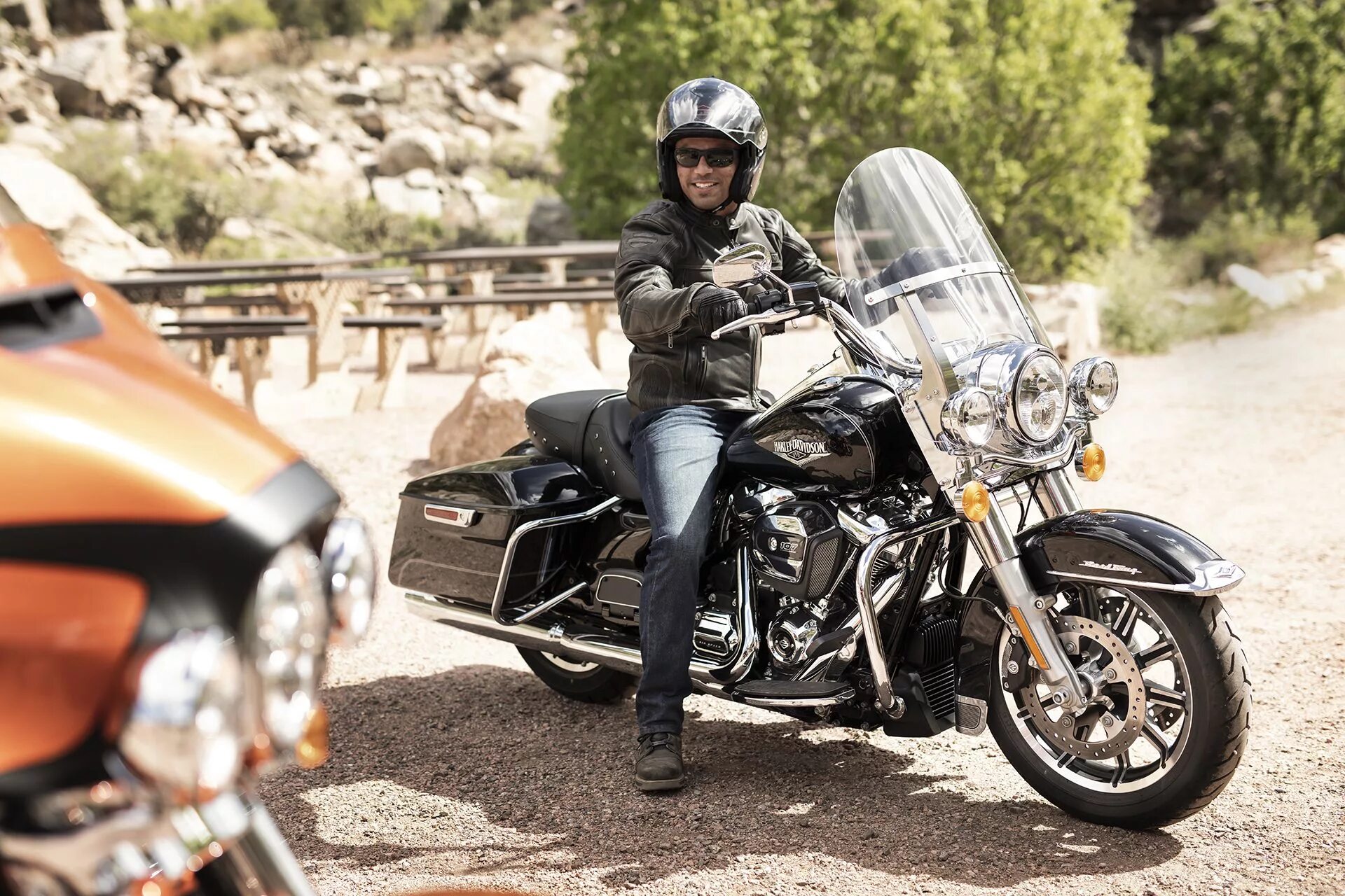 Harley davidson street glide. Harley davidson road king 2021. Davidson tours. Harley davidson electra glide 2014. Харлей дэвидсон роад глайд.