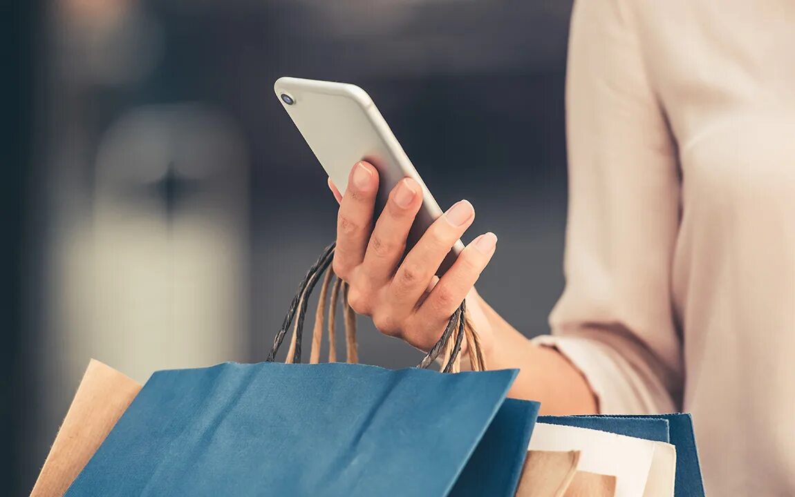 Can you shopping with me. Шоппинг изображения phone. технология self–shopping. картинка ассоциации бесконтрольный шоппинг в интернете.