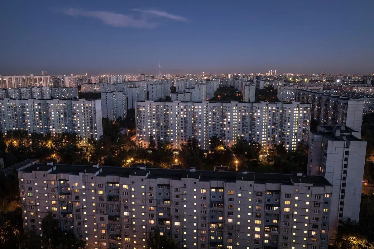 Ясенево южная. Спальный район Москвы. Спальный район Москвы окраина. Лефортово спальный район. Южное Чертаново панельки.