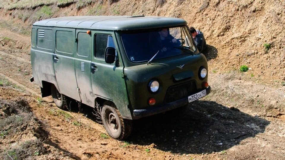 Уазик 452. УАЗ Буханка 3741. УАЗ фургон 3741. UAZ «Буханка» фургон 3741. УАЗ 452 фургон.