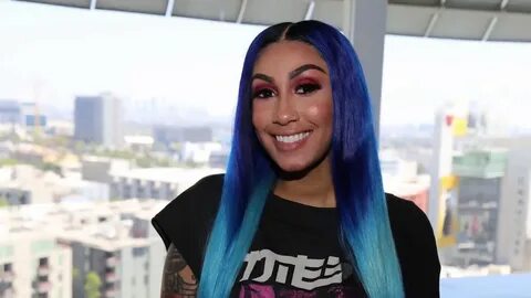 #CivilTV : Queen Naija Talks Colorism In The Industry, Working With SZA, an...