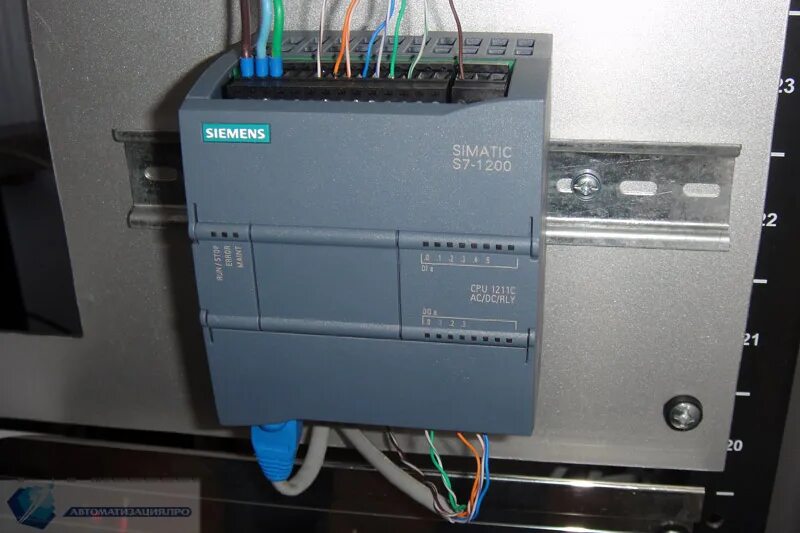 Siemens simatic s7 1200. Siemens s7-1200. Контроллер s7-1200. Контроллер Siemens SIMATIC s7-200.