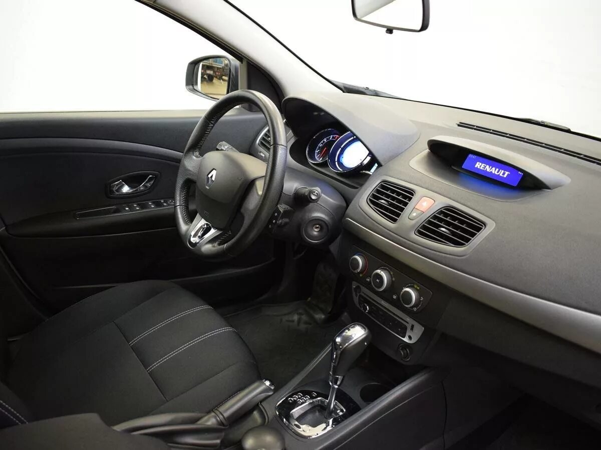 Android магнитола в Renault Megane 3 - Renault Megane III, 1,5 л, 2010 года элек