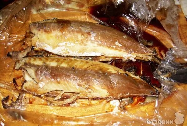 Скумбрия в пакете для запекания. Скумбрия в духовке в рукаве рецепт. Скумбрия в духовке. Рецепты скумбрии в духовке с картошкой в рукаве. Скумбрия в рукаве для запекания в духовке.