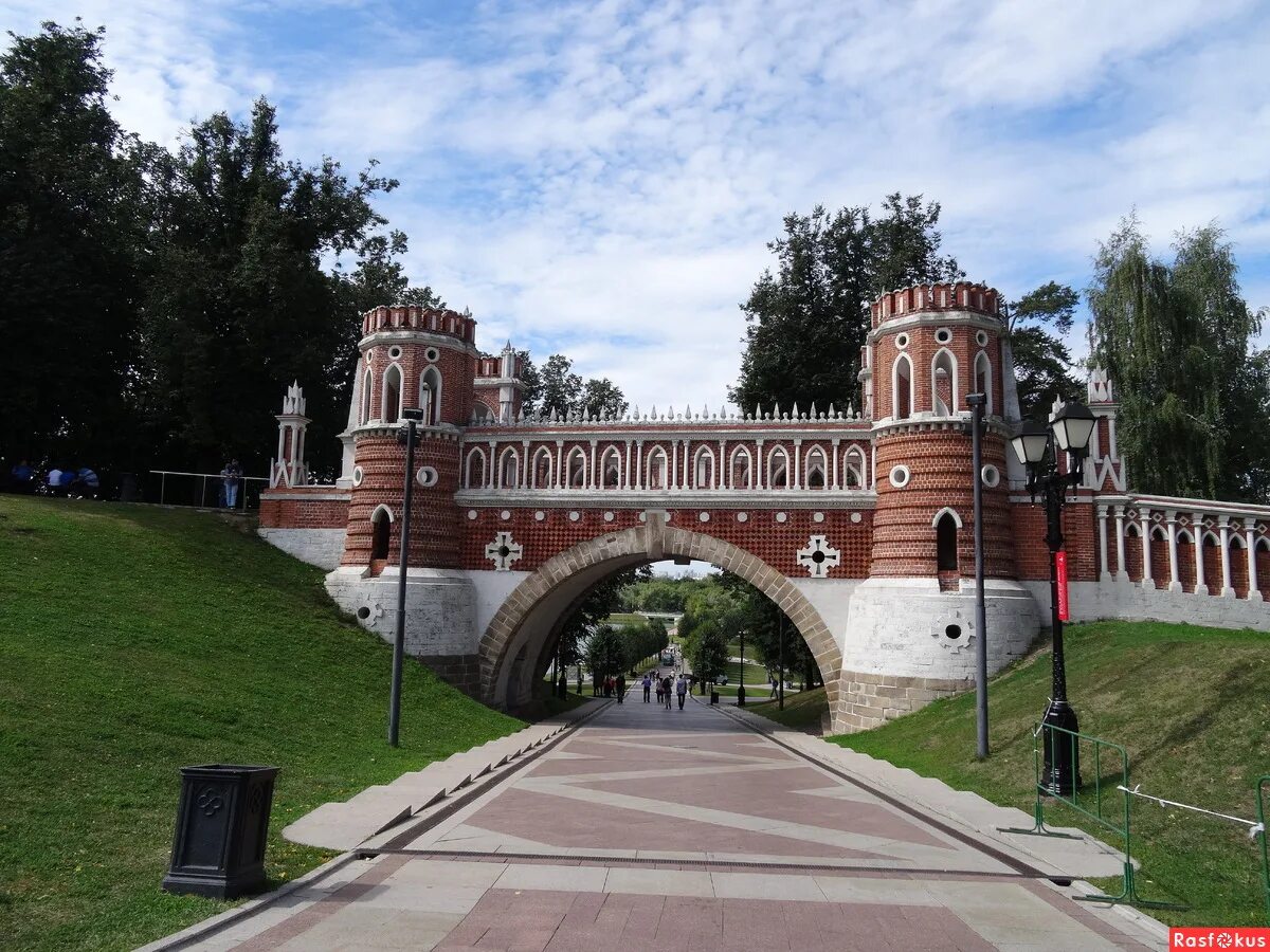 Усадьба царицыно (архитектор в. Царицыно города царицына. Царицыно музей-заповедник. Ансамбль царицыно баженов. Парк заповедник царицыно.