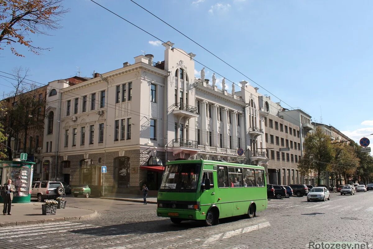 Улицы города харьков. Центральная улица Харькова. Сумская улица Харьков. Харьков , улица Сумская 24. Харьков улицы города.