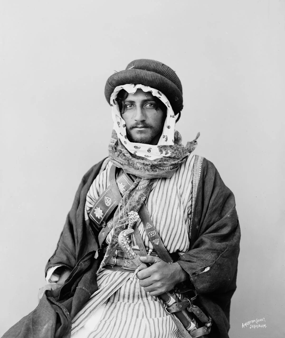 Жизнь мусульман в 19 веке в россии. Арабы 19 века. Бедуин воин. Арабы бедуины. Бедуины Саудовской Аравии.