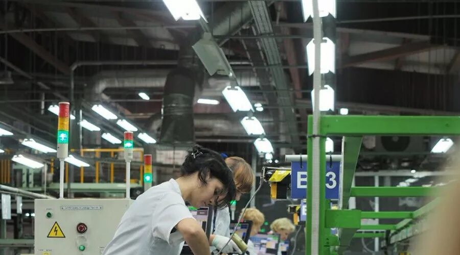 Архбум тиссью групп ворсино. Калужский трубный завод. Вакансии калужских заводов. Кэмз калуга. Автоэлектроника калуга генеральный директор.