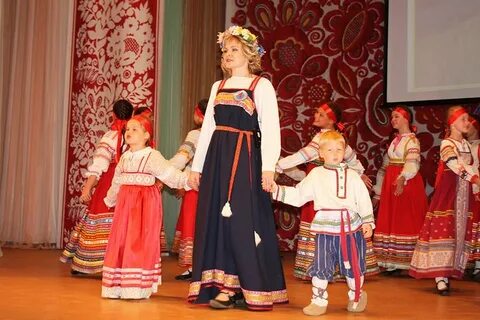Сударыня руку