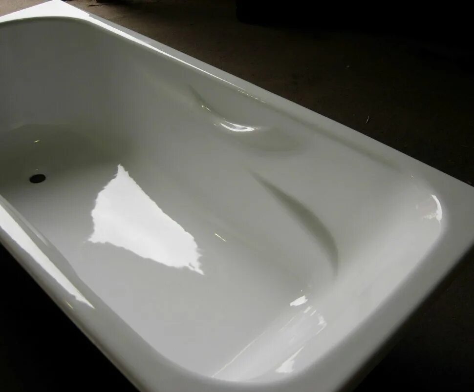 Чугунная ванна. Акриловый чугунный. Чугунная акриловая стальная. Ванны разной формы. Чугунная стальная или акриловая ванна.