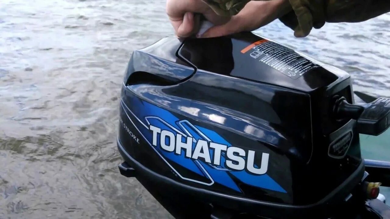 Тохатсу 5 л с. Мотор Tohatsu 3.5. Лодочный мотор Tohatsu m 3.5b2 s. Tohatsu 2.5 4-х тактный. Мотор Tohatsu 2.5.