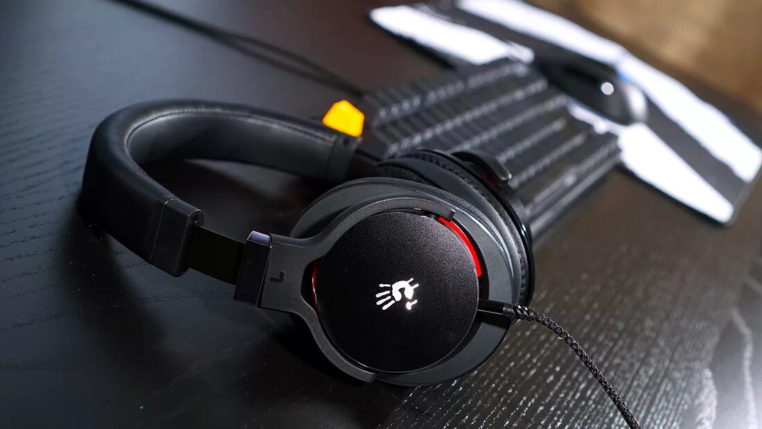 Игровые наушники a4tech bloody g300. Обзор наушников bloody. Наушники bloody g500. Наушники блади g535. A4tech bloody g500 black.