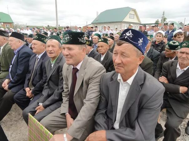 Погода в татарском сугутах. Долгий остров Чувашия Батыревский район. Татарские Сугуты Чувашия. Татарские Сугуты Батыревский. Деревня татарские Сугуты Батыревский район Чувашии.