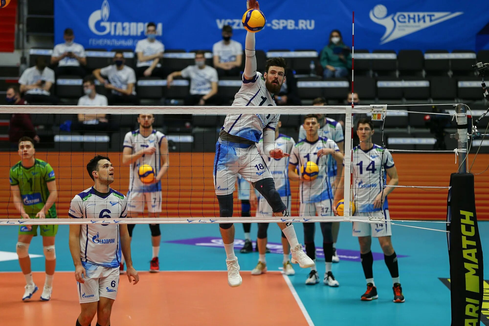 Волейболисты зенит питер. Зенит спб волейбол состав. Зенит спб волейбол состав. Волейбол зенит санкт петербург 2022 ковалев. Зенит петербург волейбол зенит казань.