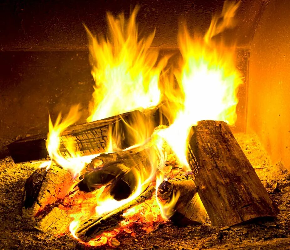 Очаг для огня. Горит пылающий камин. Горит пылающий камин. Горит пылающий камин. Огонь в камине.