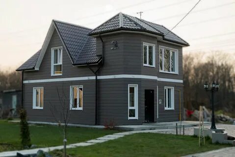 Фасад дома сайдинг комбинированный
