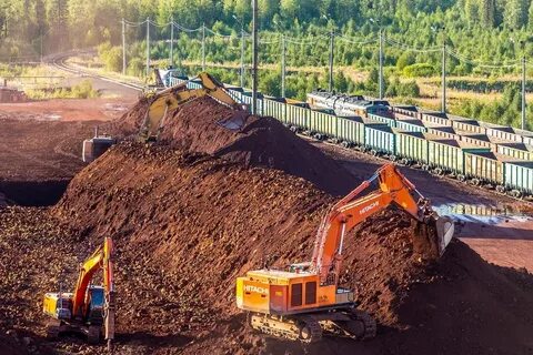 Производит более 11 млн тонн стали