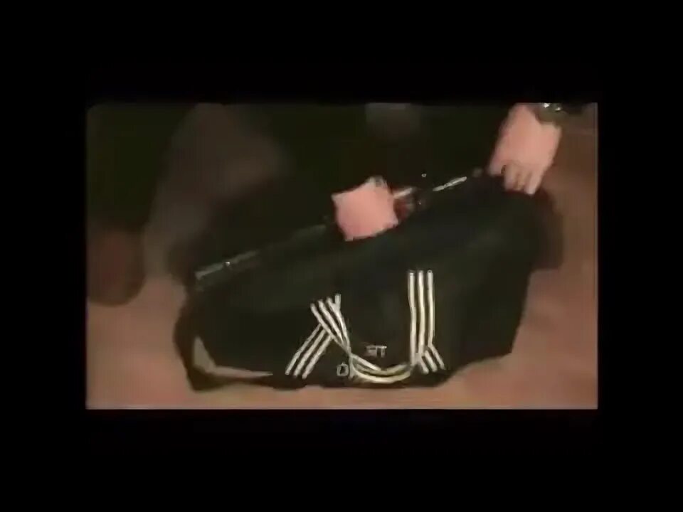 Клинок развлекающий демонов улицы разбитых фонарей