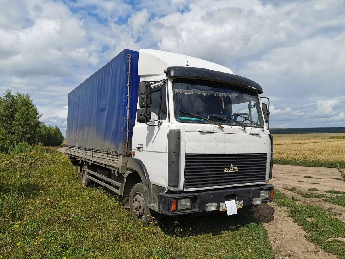Маз 5337 фургон. Маз 6303 фургон. Маз зубренок 4370 бортовой. Маз фургон. Маз 6303 будка.