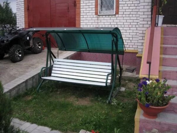 Качели садовые поликарбонат. Качели green grower под поликарбонат. качели садовые &quot;green grower&quot; под поликарбонат. скамейка с навесом из поликарбоната. качели с навесом из поликарбоната.