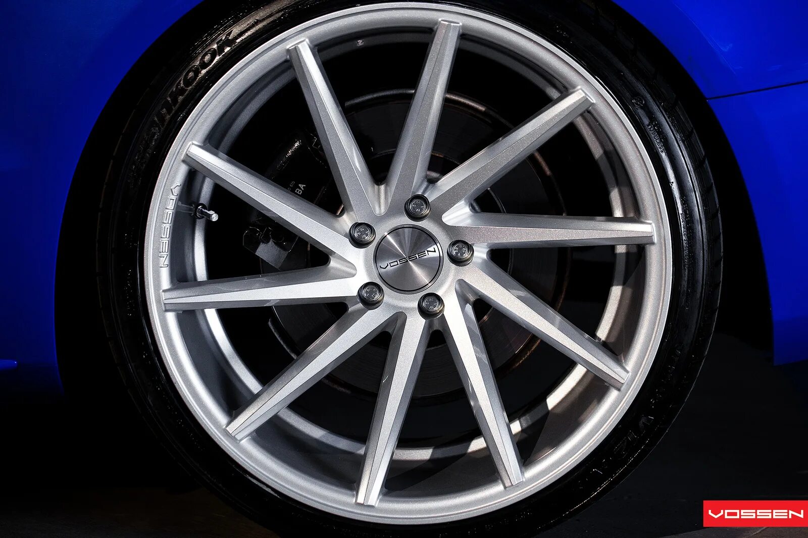 225 50 r17 audi. Mallory r19 tiguan. Диски r18 bbs ci-r. Bbs cl-r r20. Ford c max r18.