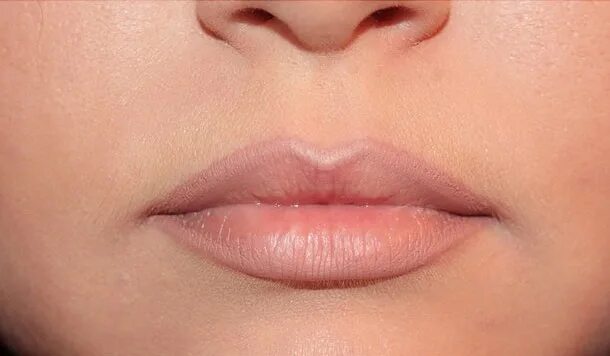 техника татуажа губ «lip light». перманентный татуаж губ контур с растушевкой. перманентный татуаж губ контур. перманентный татуаж губ контур. перманентный татуаж губ контур.