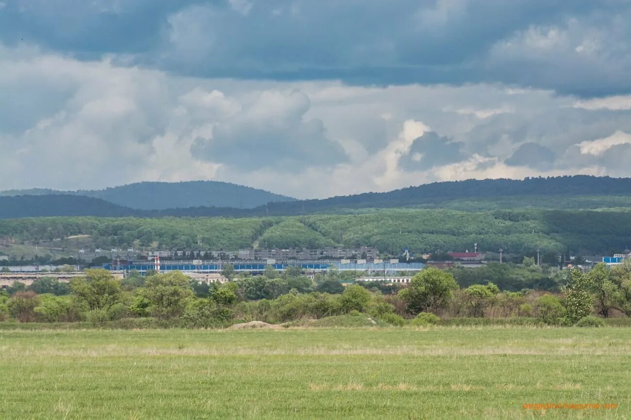 Прохладное село Приморский край Надеждинский район. Село Корниловка Приморский край. Село Курское Приморский край. Поселок Кировский Приморский край. Прохладное приморский край надеждинский