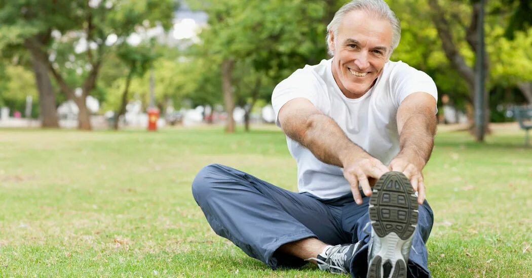 Дед бежит. Дед потенция. Здоров деда. Здоров деда. Здоров деда.