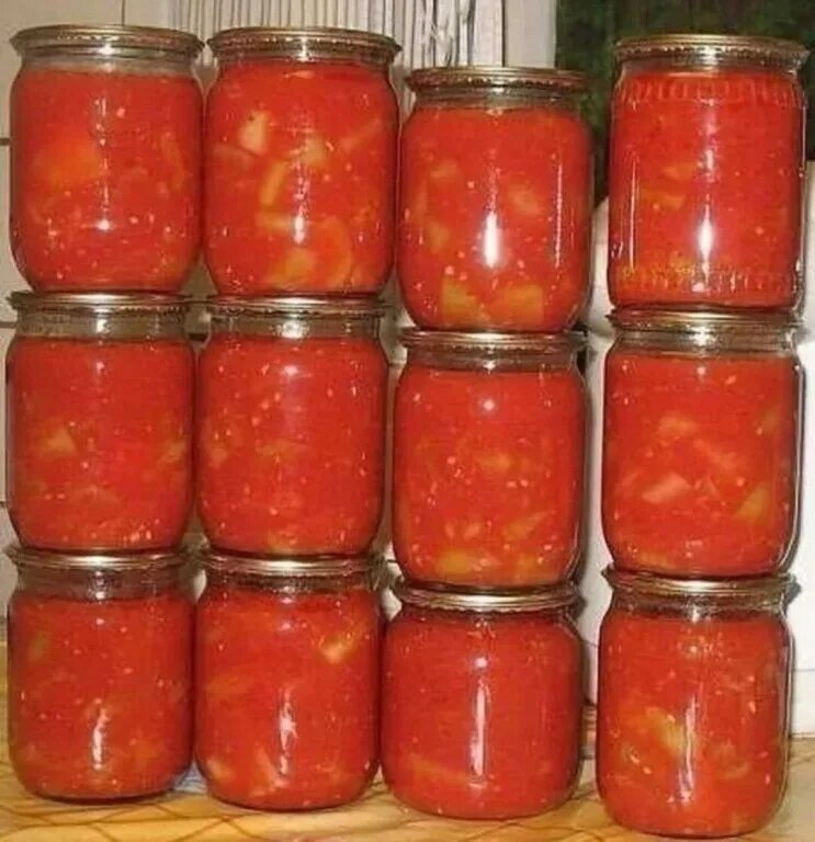 Салат из помидор на зиму. Заготовки на зиму. Супер заготовки на зиму. Банки с заготовками картинки для детей. Заготовки на зиму надпись.