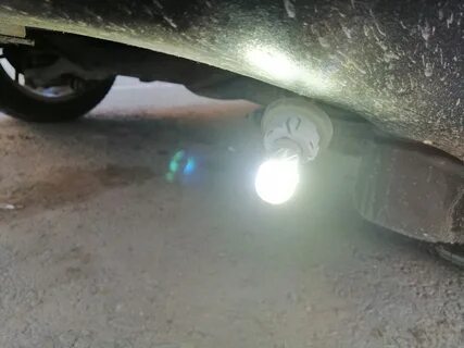 Яркая лампочка заднего хода