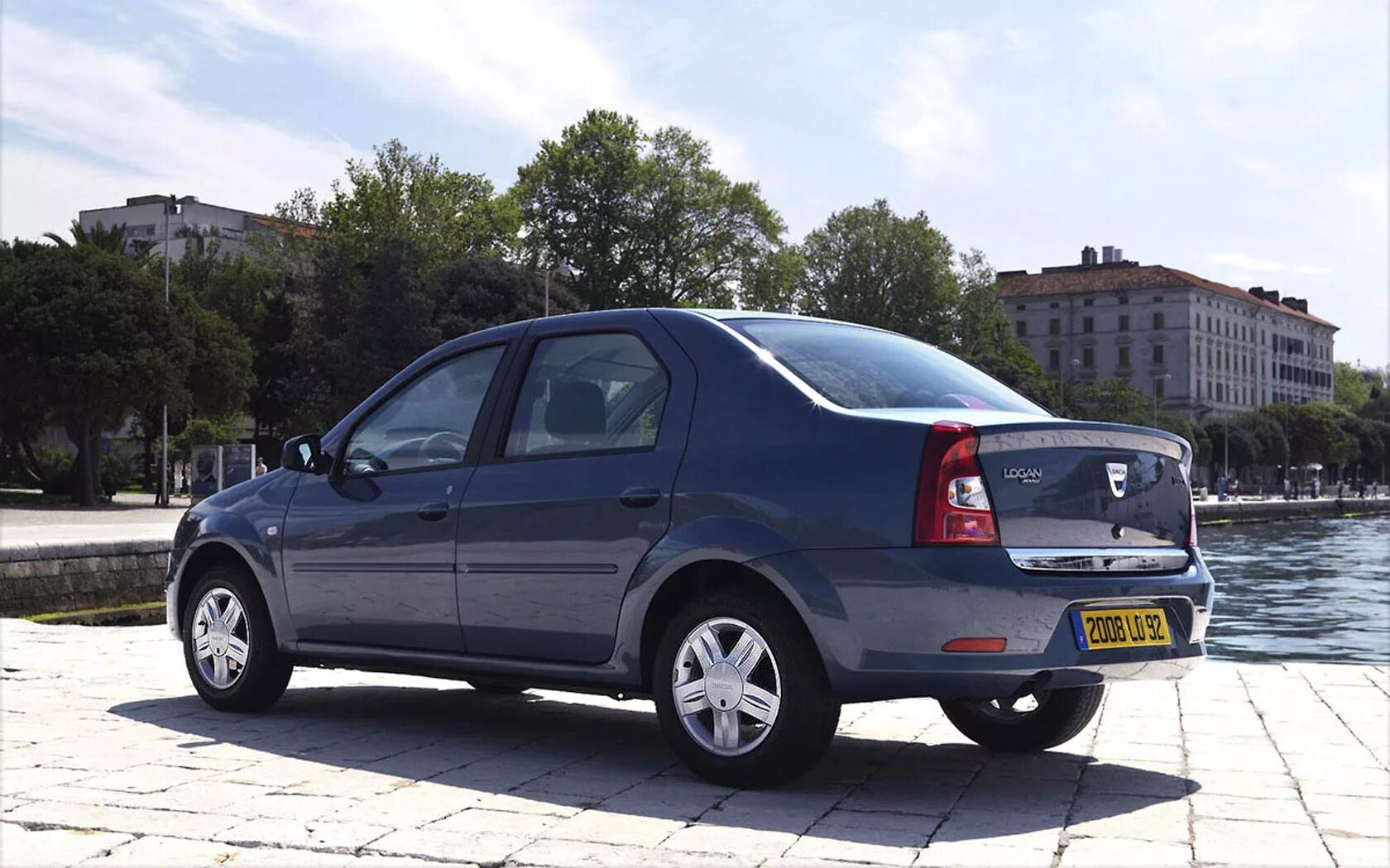 Рено логан 1 рестайлинг 1.6 8 клапанов. Рено логан 1 2008. renault logan 1. рено логан 1. рено логан 1 рестайлинг.
