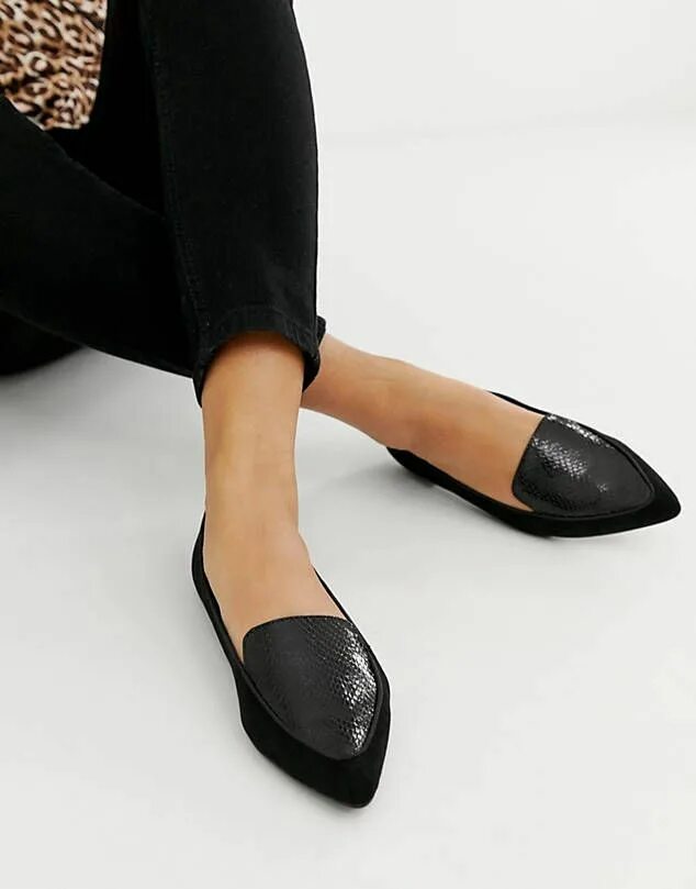 Лоферы баскони женские. Zara мюли 2023. Лоферы остроносые женские. Лоферы мюли 2022. Лоферы женские.