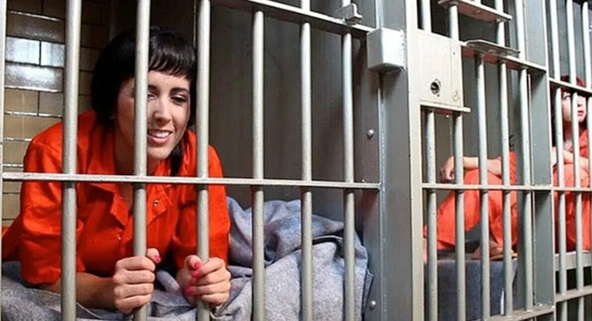 Татьяна андреева в колонии. Женская колония девушки. Женская зона. Женская колония девушки. Женские колонии в россии.