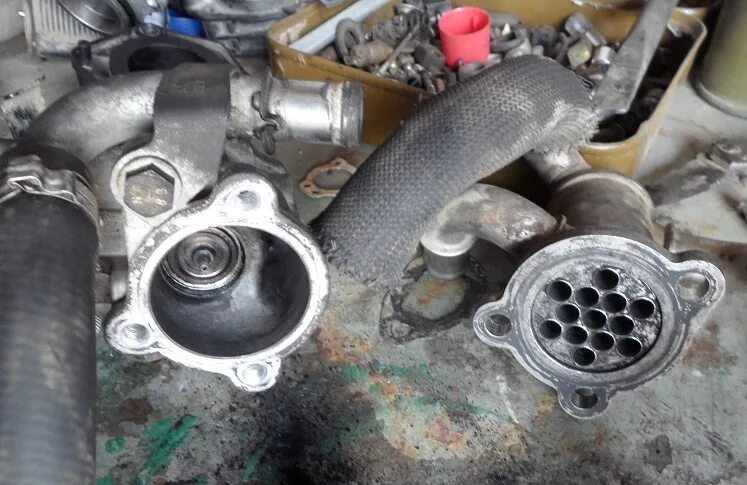 5 дизель egr. Егр после чистки. Чистка егр. Егр прадо 150 3. Чистка клапана egr diesel golf 2005.