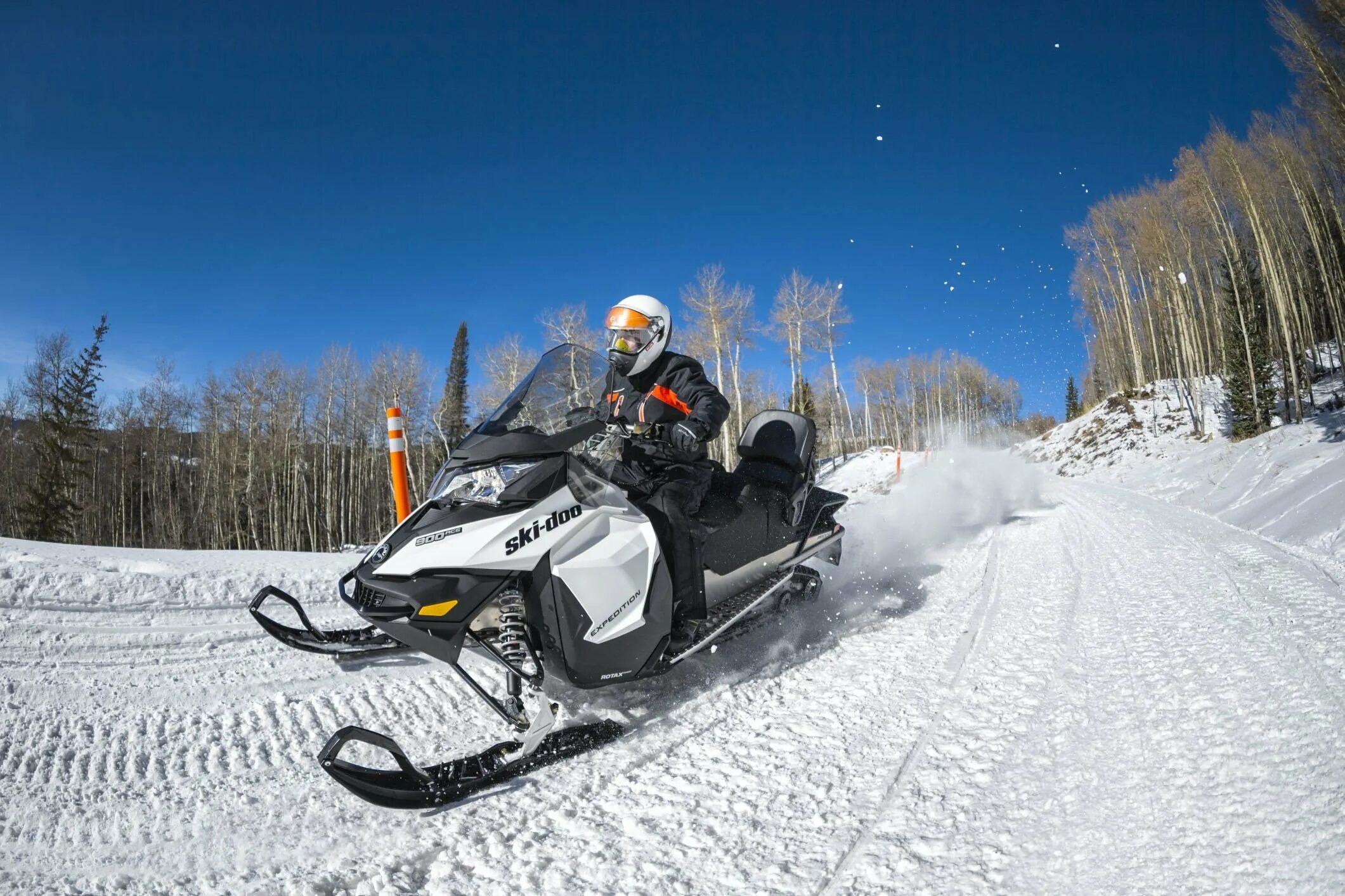 Снегоходы воткинск. BRP Expedition 900 Ace. Ski Doo Expedition. Expedition Sport 900 Ace. Снегоход Bearcat XT (2018) Arctic Cat.