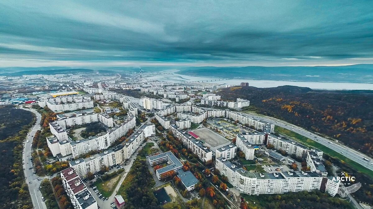 Полярный 3 8. Мурманск столица Заполярья. Мурманск Первомайский район. Полярный город в Мурманской области. Поселок Полярный Мурманская область.