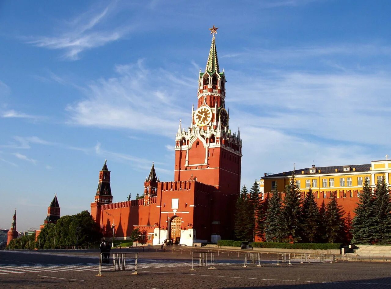 Башни красного кремля. Москва. спасская башня, кремль. фроловская башня московского кремля. спасская башня москвоскогкремля. саскаябашямоскоскогокемля.