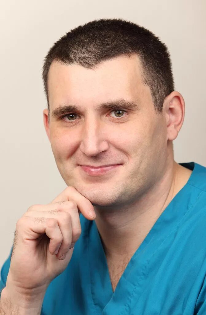 кармов ручтам фанильевияь. рустем каримов пластический хирург. каримов рустем фанильевич. рустем каримов пластический хирург. доктор каримов рустем фанильевич.