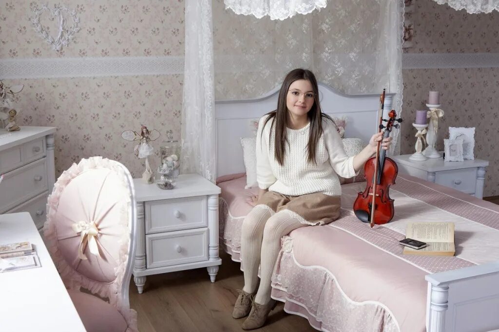 романтичная спальня. шикарная кровать. отель history иркутск romantic suite. романтика отзывы москва. романтика отзывы москва.