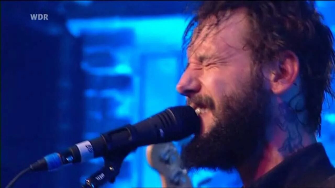 Band of horses the funeral. Band of horses the funeral. The funeral band of horses ost. Band of horses обложка. Band of horses - everything all the time (2006).