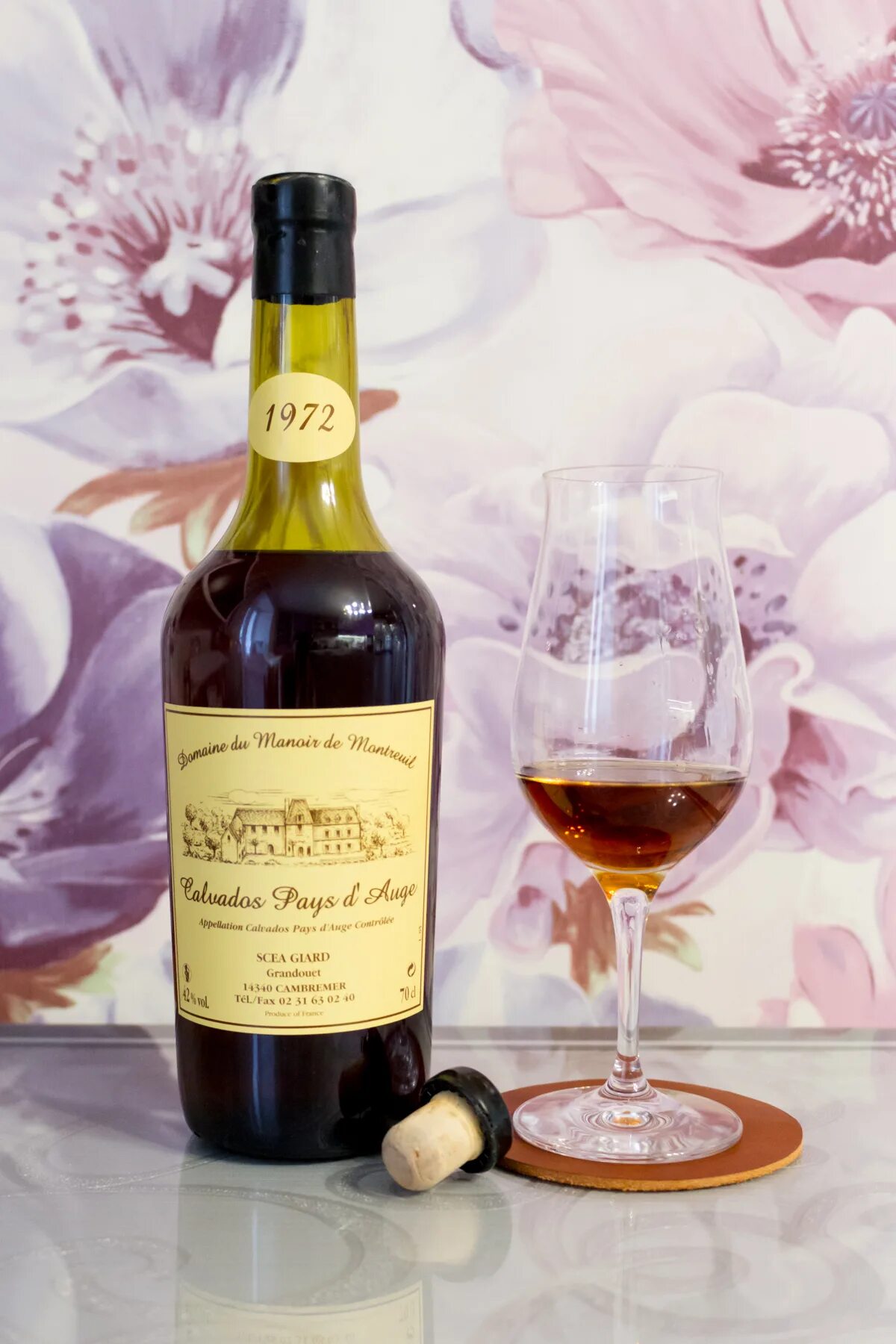 Кальвадос ай. Кальвадос coeur de lion calvados 1988 wooden box 0. Вино кальвадос. Бренди кальвадос. Кальвадос пинск.