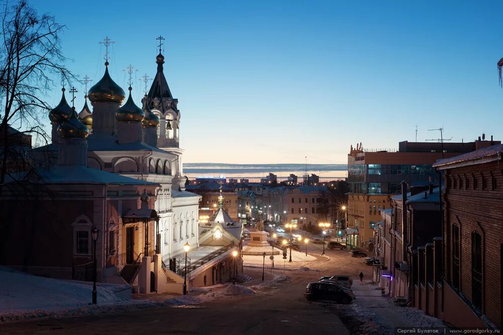 Нижний новгород работа нижегородская область. Нижегородская область, город Нижний Новгород, ул. Куйбышева, 67. Покровка Нижний Новгород. Большая Покровская улица в Нижнем Новгороде. Алексеевская Нижний Новгород красиво.