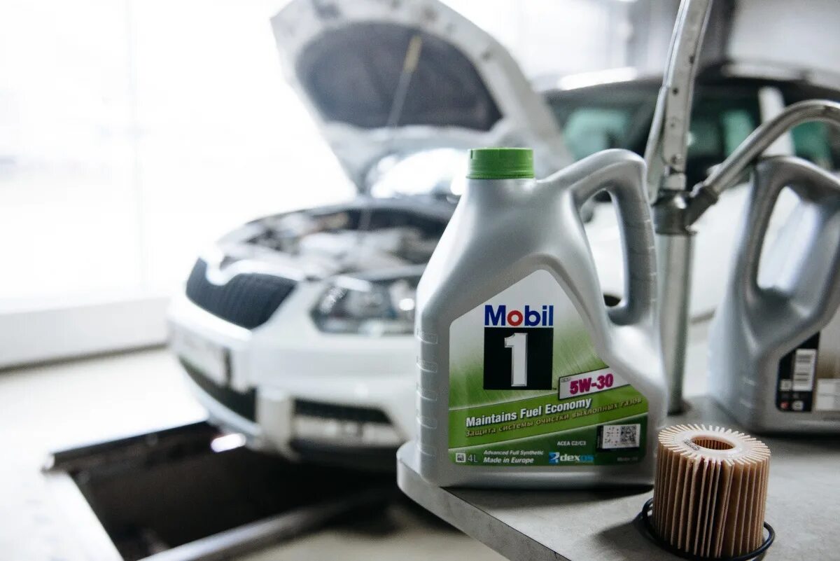 Mobil 1 5w-50. моторное масло gm mobil. оригинальное моторное масло мобил. Mobil масло super 3000 xe 5w30 4л. канистра масла мобил 5w40.