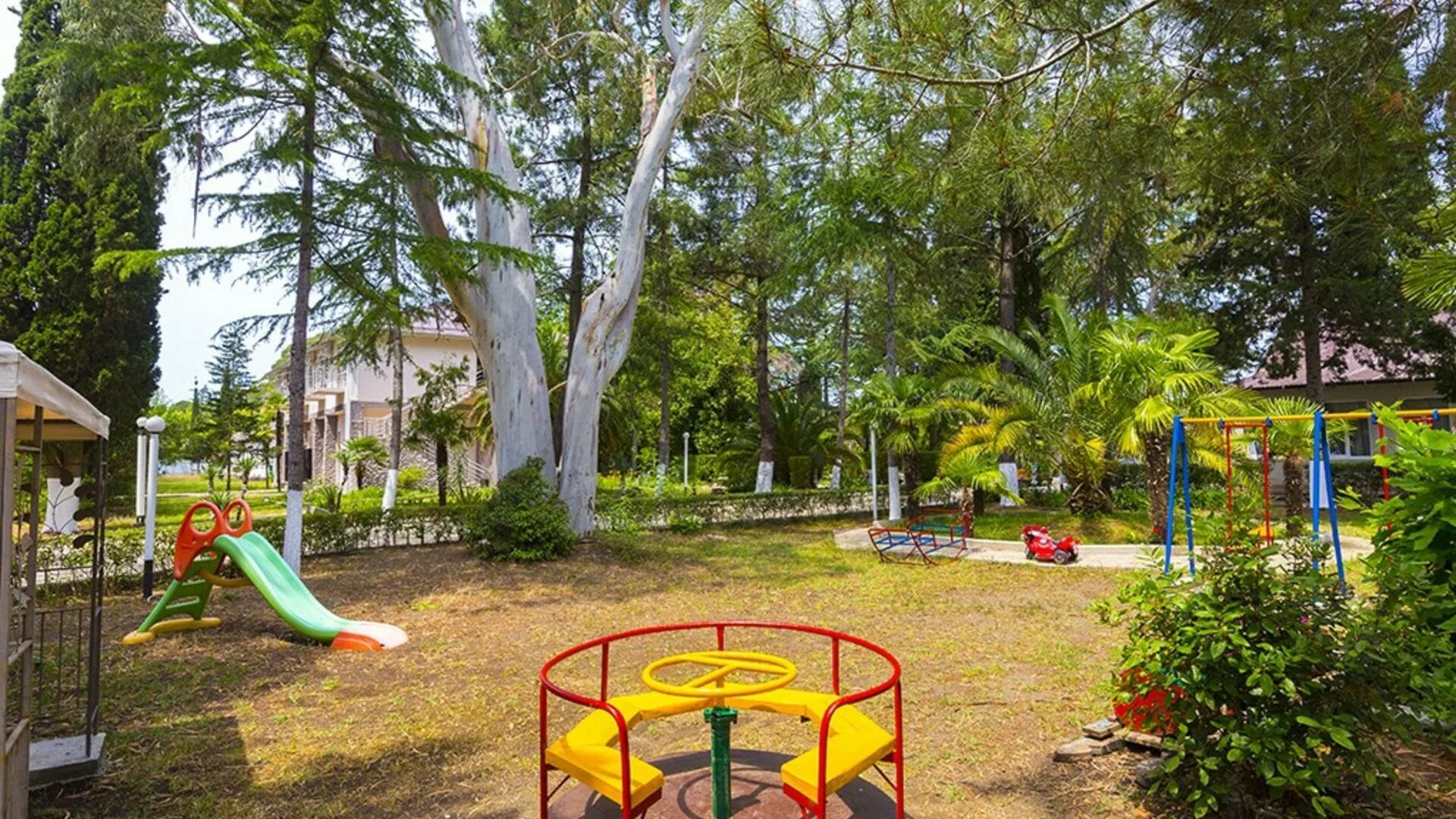 Парк отель абхазия абхазия цандрипш. Отель эра абхазия. Турбаза эра абхазия. Парк отель эра цандрипш. Отель эра абхазия цандрипш.