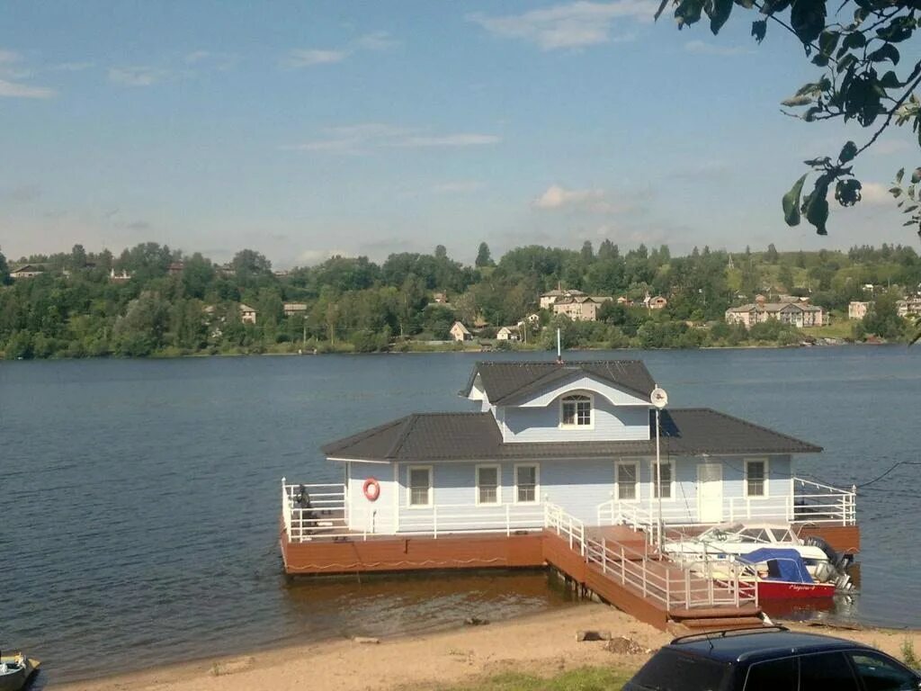 Плес путевки. Гостевой дом волга-волга в плесе. мини-отель дом на воде варваринская ул., 35, плес. плес на волге 2025. отель дом на воде плес.